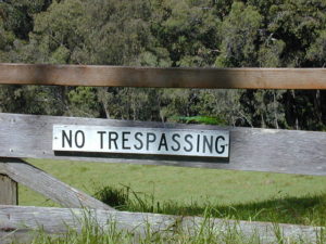 No Tresspassing sign